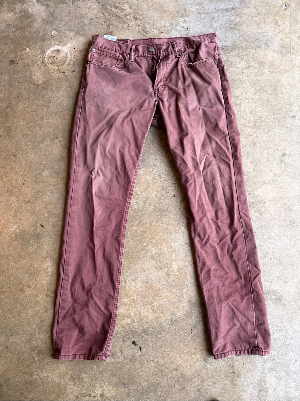 Levi's Men's Maroon Slim Fit Denim Jeans, Solid 5-Pocket Straight Cotton